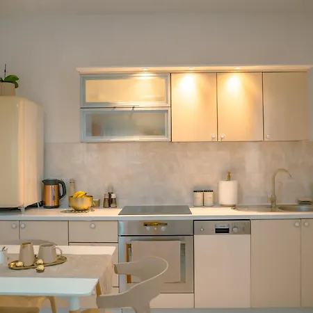 アパート Paradise *